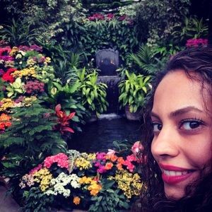 Meet your Posher, Faranak